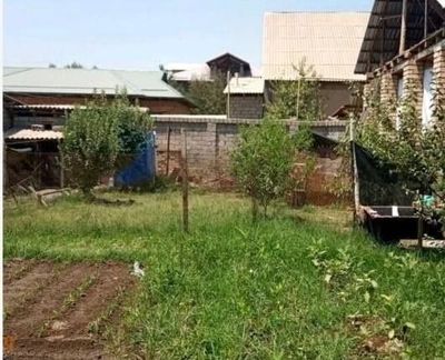 Продаётся земельный участок 2,8-соток Фасад 12-метров