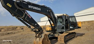 Sotuvda Hyundai HX220A
