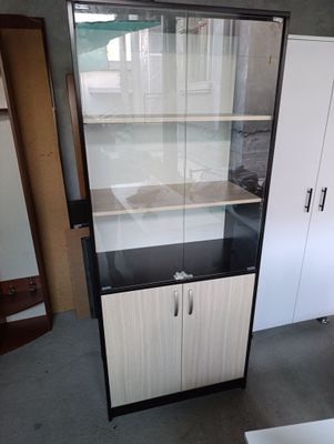 Продам офисный шкаф