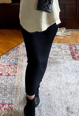 Yubka sotiladi