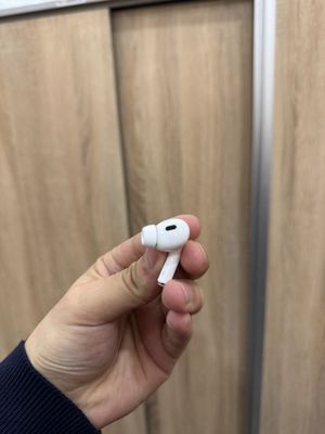 Airpods pro original o’ng tarafi