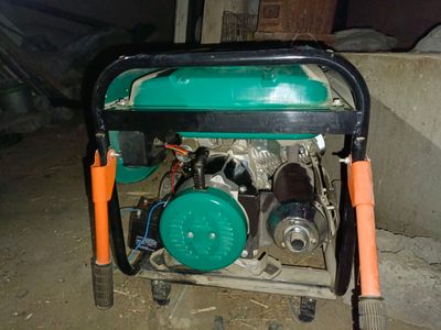 dvijok sotiladi  9.500 kv xolati Yangi