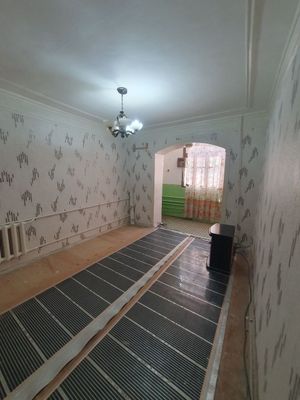 Квартира сотилади