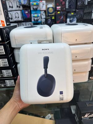 Наушники Sony XM6