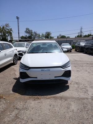 BYD Y2 ENG ARZONI BIZADA rangi oq 405km luxriy TOSHKENDA tayor natarus