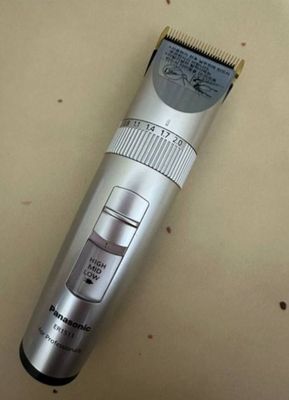 Panasonic ER1511S почти новы использовался 3месяца