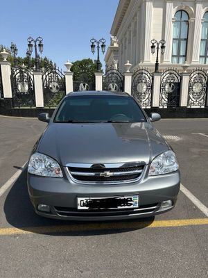 lacetti 2013 sotiladi