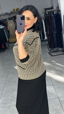 Продаю платье 50/52по все вопросы в ТГ: Olgabisyorova