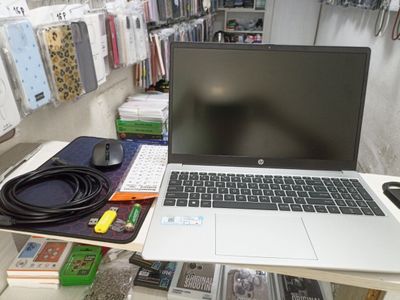 Ноутбук от HP 16/512GB почти новый hp 255 g10 amd ryzen 5-7520U