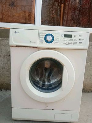 LG Aftamat kir moshinasi juda yaxshi ishlaydi