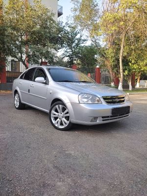 Lacetti 2013 yil 1.6 Avtomat