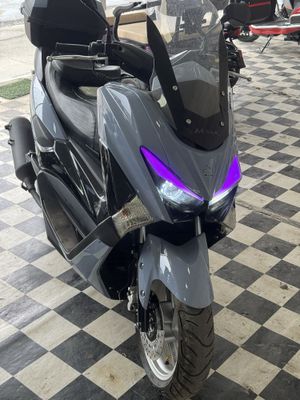 Skuter sotiladi benzinli moto 150kub