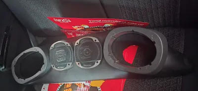 Полка для колонок спарк срочно