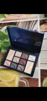 Палетка теней для век Hyaluronic Makeup