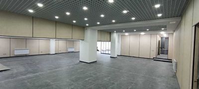 Аренда под офис, склад, 250 кв.м. рядом с Анхор Парк