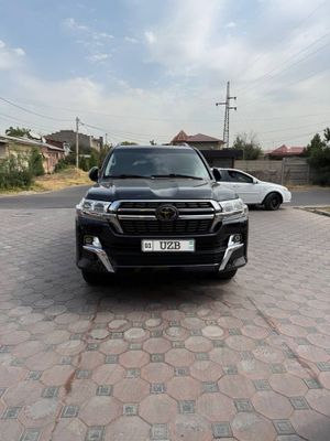Toyota V8 5.7 full