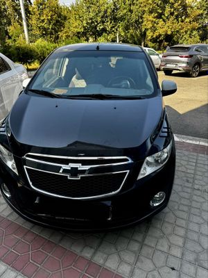 Chevrolet Spark 2013 — алькантара, сабвуфер, идеал по технике!