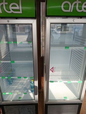 Artel 2 ta vitrina 1 ta muzqaymoq niki