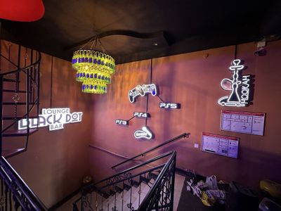 Lounge bar kafe tayor biznes sotiladi
