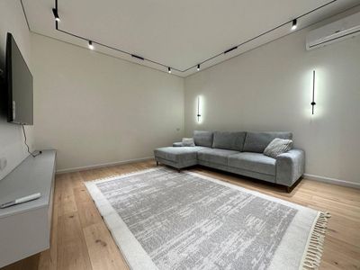 Жк INFINITY,Ц1 в 5 минутах от метро Амира тимура,2 комнатная на 2 этаж