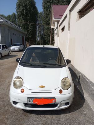 Matiz sotiladi pol luks