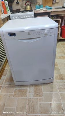 посудомоечная машина Indesit