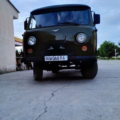,,Уазик сотилади