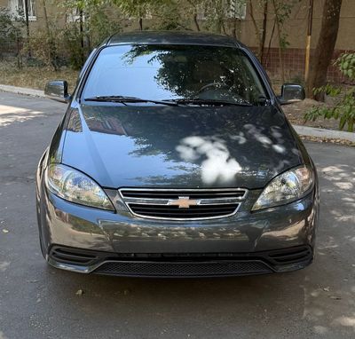 Продажа автомобиля Chevrolet Gentra 1 позиция