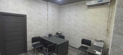 Аренда офиса в центре рядом с метро, 125 кв.м 5-ком, с мебелью