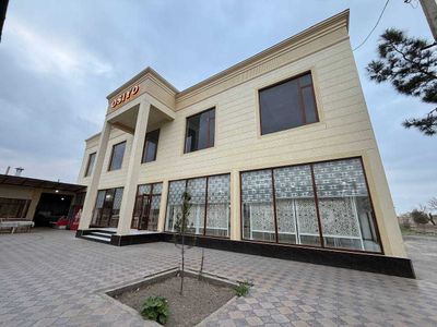 2 qavatli tayyor bino ko‘plab jihozlari bilan birga sotiladi.