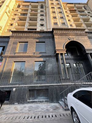Сдаётся нежиое помещение 240кв.м жк Мухташам Юнусабад