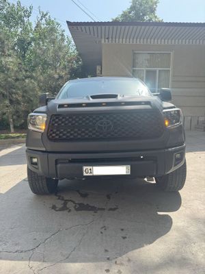 Toyota Tundra 2015