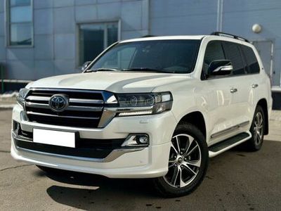 Toyota Land Cruiser 200 V8 5.7 Executive Lounge 2020 год
