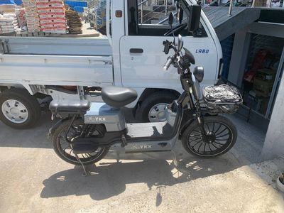 Elektron skuter sotiladi_ 60-65 km polniy zaryaddan_ tezlik 50 km/h