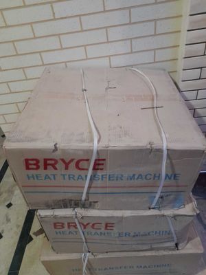 BRYCE press katta kichik