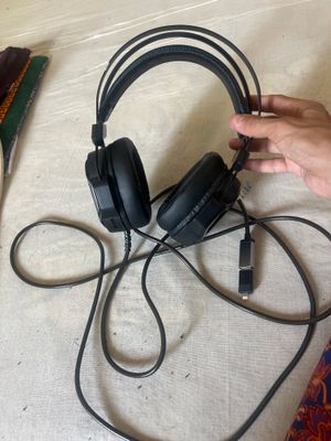 Gaming quloqchin + iPhone adapter