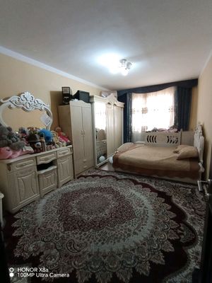 3 xona arenda beriladi