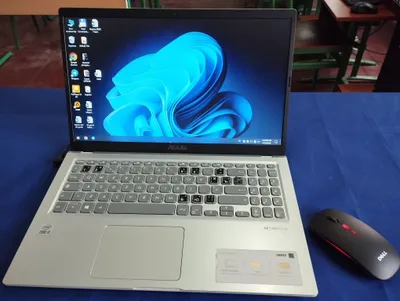 Asus kompyuter sotiladi