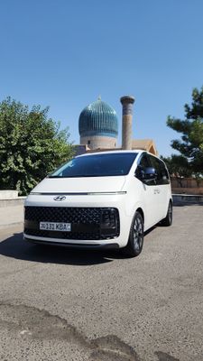 Hyundai Staria Lounge