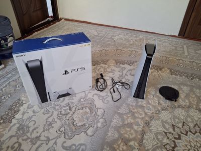 Playstation 5 slim ,825 ,с дисководим , джойстик 2 штуки original,