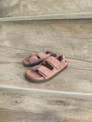 Zara 23 razmer
