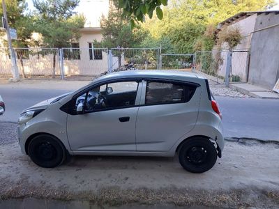 Spark sotiladi mexanika 2012 yil prabegi halol krasikasi 2 3 ta detald