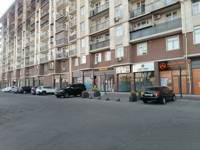 karobga xolda 37 kvadrat ofis yoki doʻkon uchun