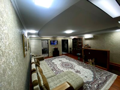 продается Квартира в бектемире 3х ком