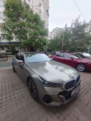 bmw m7