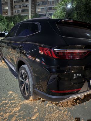 BYD Song plus 2022 yil