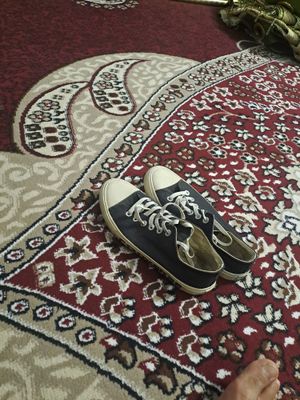 oyoq kiyimlar razmer 40