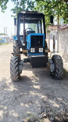Трактор Беларус срочно сотилади