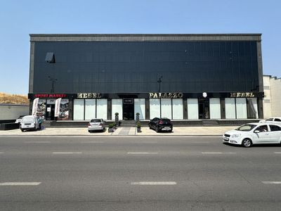 Аренда под show room,спорт зал,клиника и т.д. Вдоль дороги | 800м²