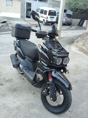 Tank skuter 2024